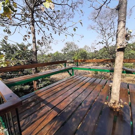 Hornbill Farm Resort Haiderabad Buitenkant foto