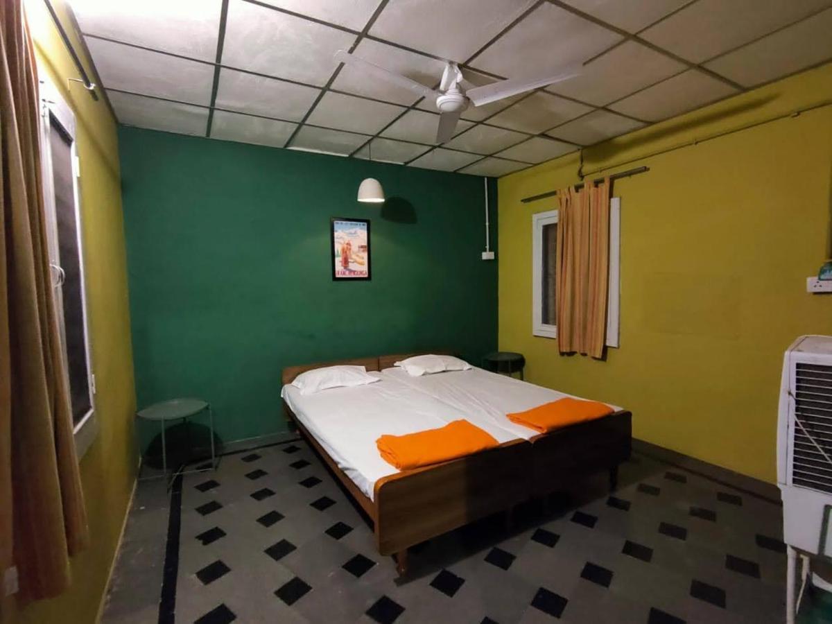 Hornbill Farm Resort Haiderabad Buitenkant foto